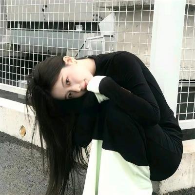 三个男人和一条美腿